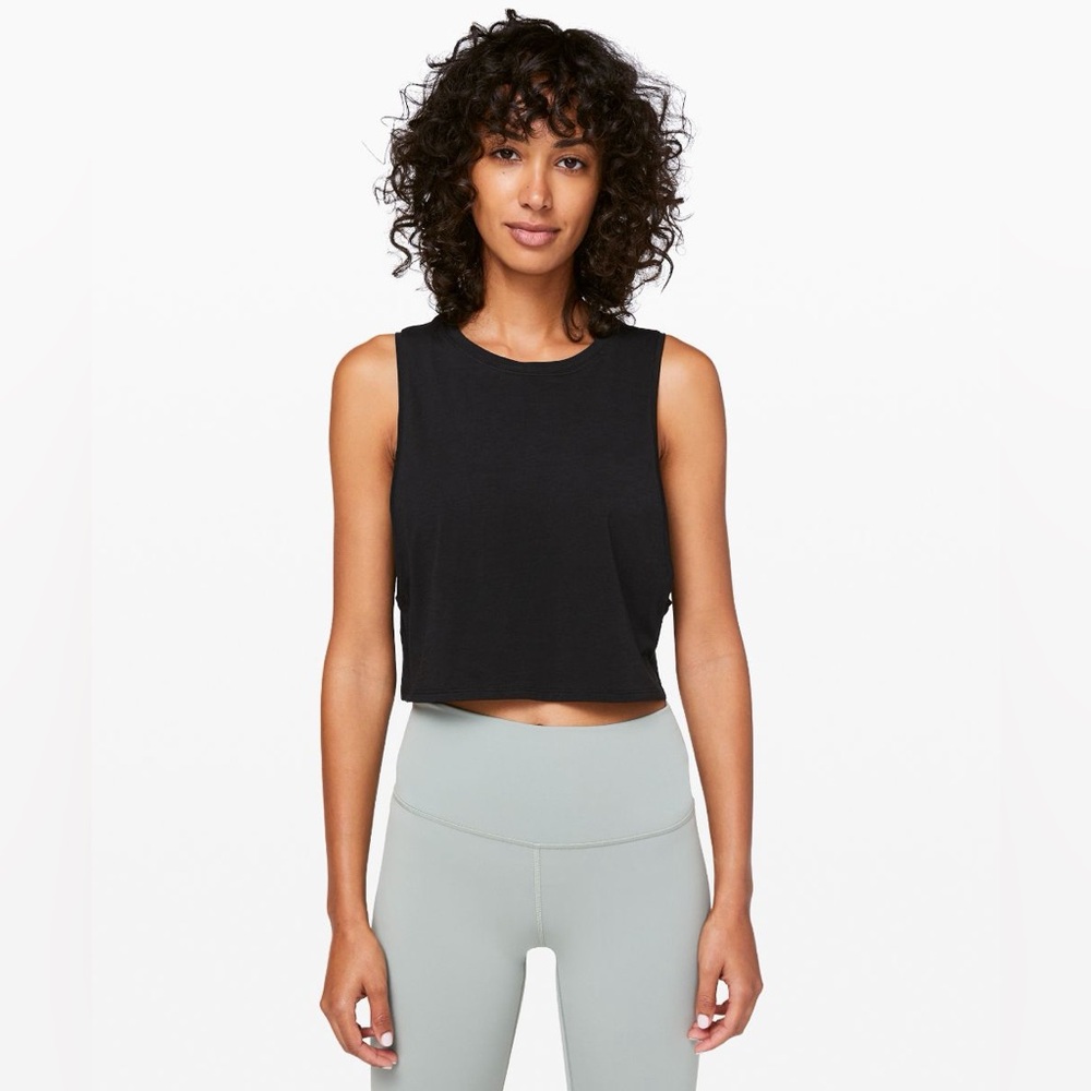 Lululemon Muscle Love Crop Tank Top-black (size 4)